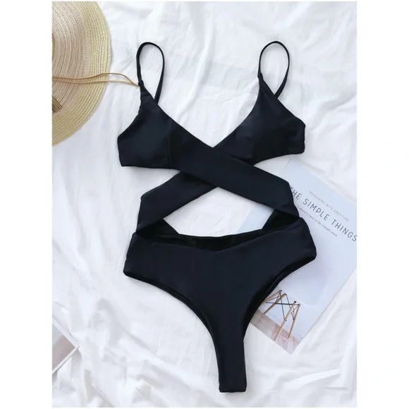 Boho cut out cheeky monokini One Piece Swim Beach - Picture 2 of 3